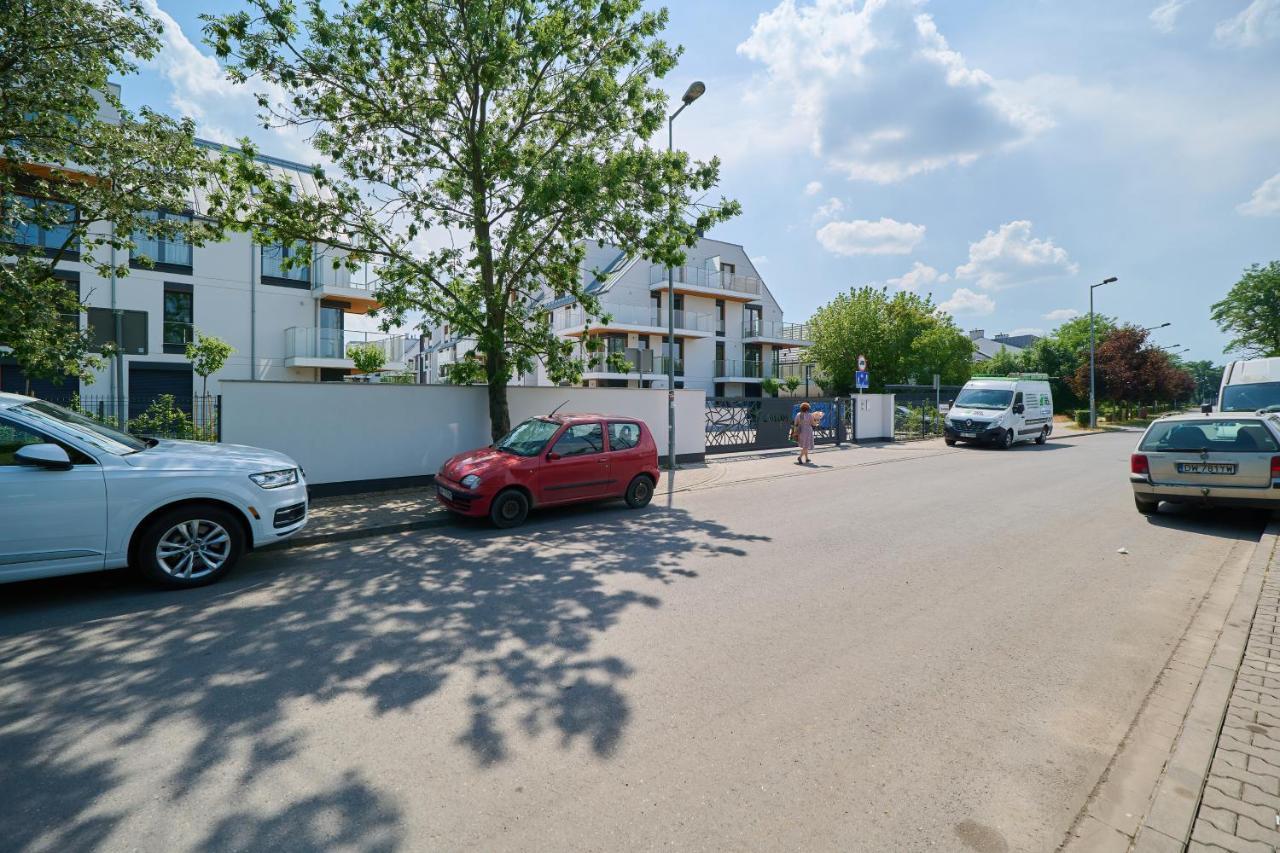 Villa Nova Lux Apartment Wroclaw Kowale By Noclegi Renters Ngoại thất bức ảnh